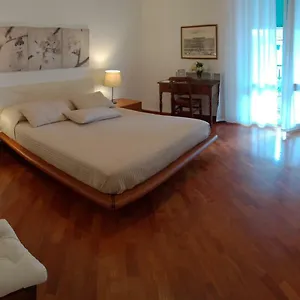 Casa Del Golfo Paradiso Apartment