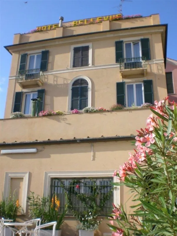 Hotel Bellevue Genoa 3*,